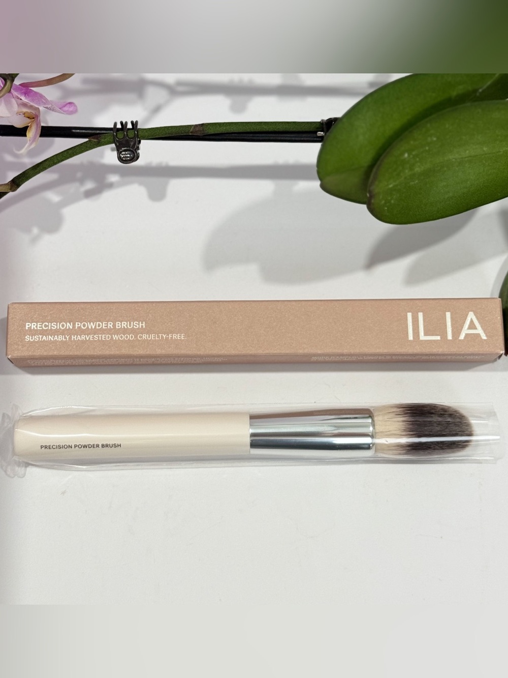 ILIA Precision Powder Brush Brand New in Box – $37 Retail